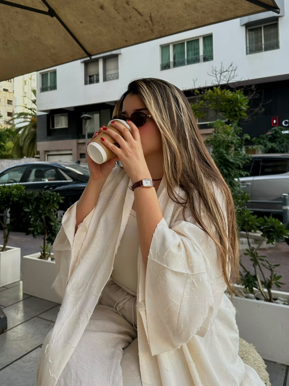 The SEREIN abaya